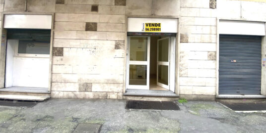 Immobile commerciale in vendita zona Largo Preneste (cod. 600)